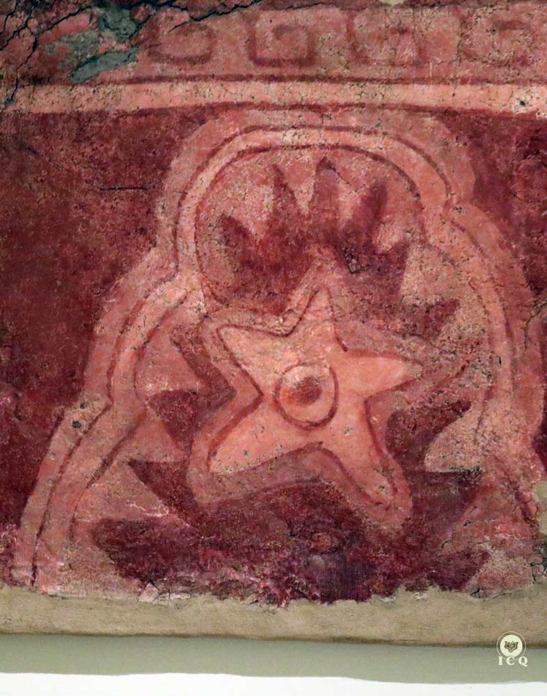 Mural de la estrella de cinco puntas representando a Venus en la zona arqueológica de Teotihuacán, México.