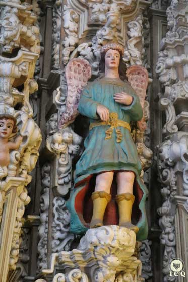 Uno de los siete ángeles, del retablo de los Siete Ángeles de la Iglesia del Carmen de San Luis Potosí, México.