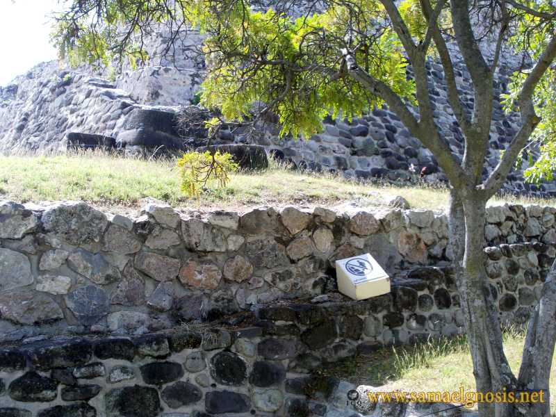 Zona Arqueológica de Xochicalco Foto 0171